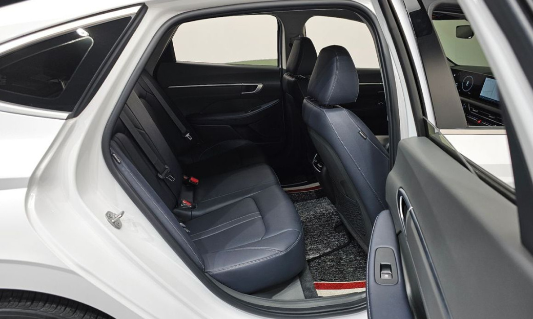 Hyundai Sonata 2.0, 2024