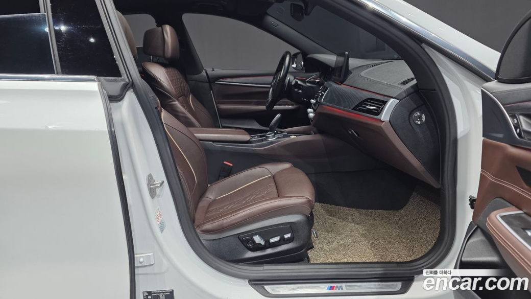 BMW Gran Turismo 620d xDrive M Sport, 2022