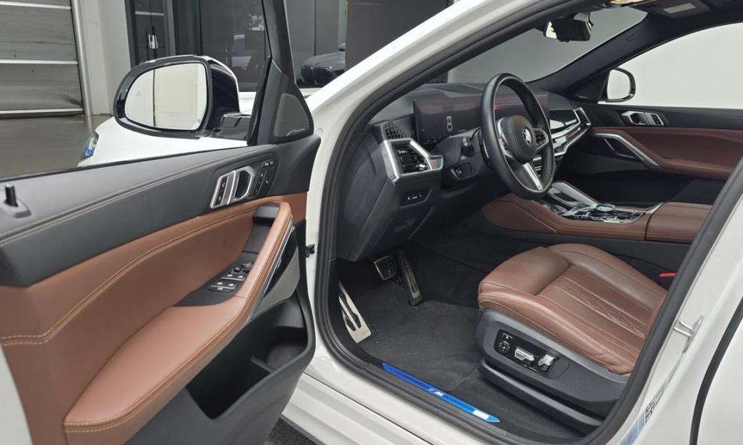 BMW X6 xDrive40i M Sport, 2024