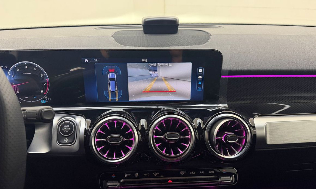 Mercedes-Benz GLB-Class AMG GLB35 4MATIC, 2025