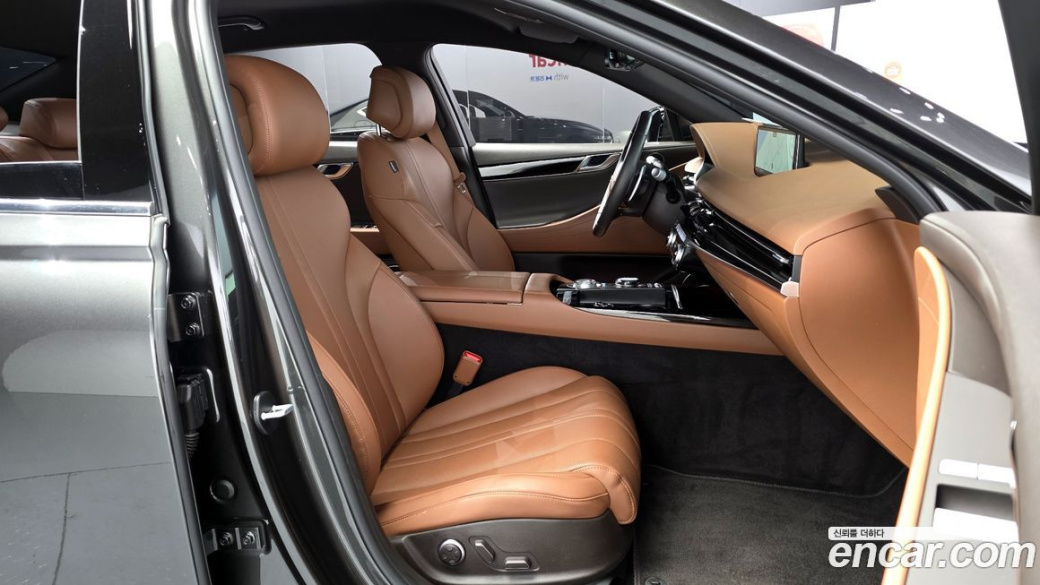 Genesis G80 Gasoline 2.5 Turbo AWD, 2024