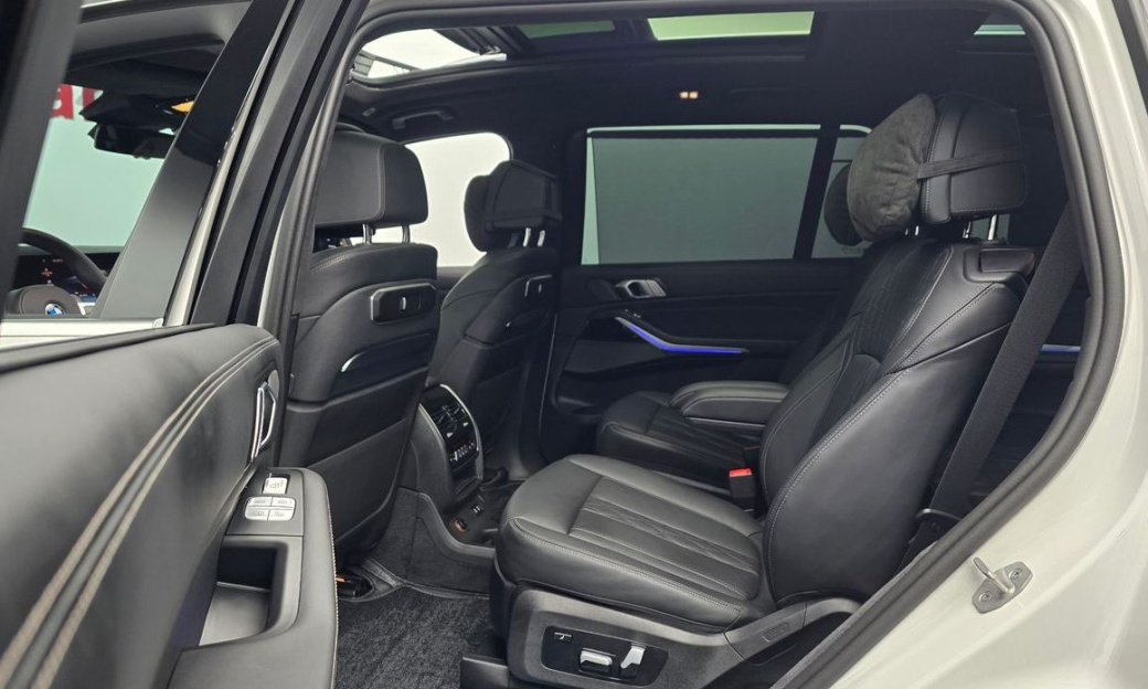 BMW X7 xDrive 40i M Sport 6STR, 2024