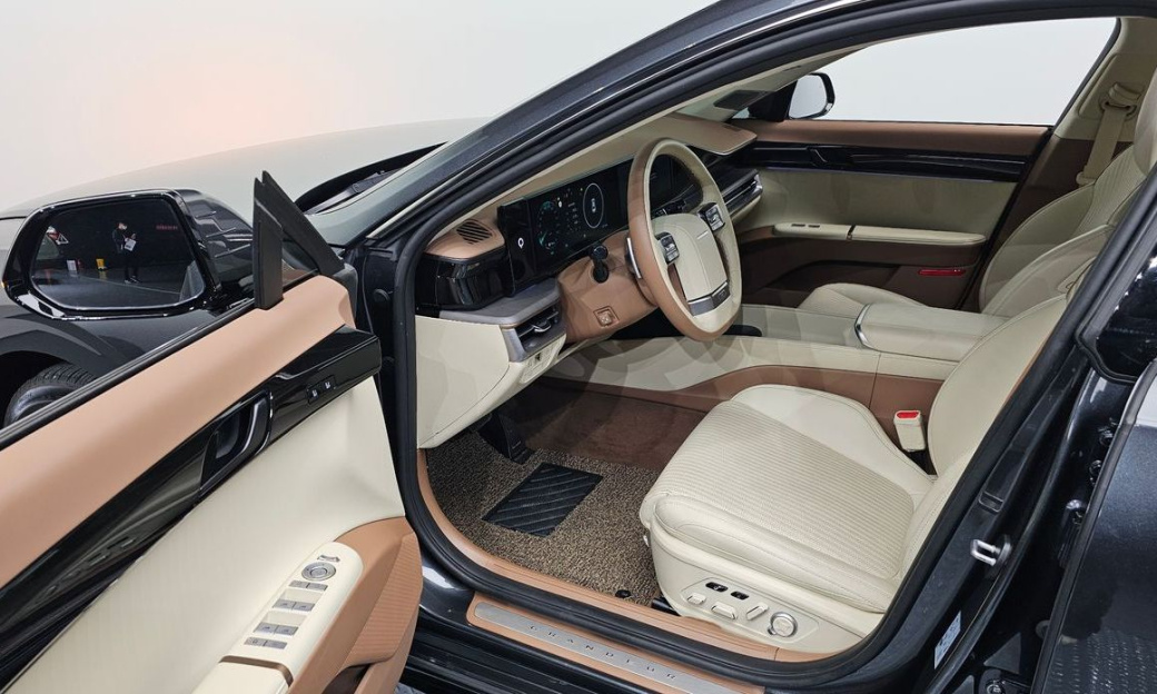 Hyundai Grandeur 2,5 Gasoline 2WD, 2024