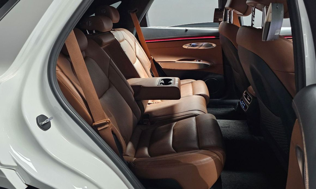 Genesis GV70 2.5T Gasoline AWD, 2025