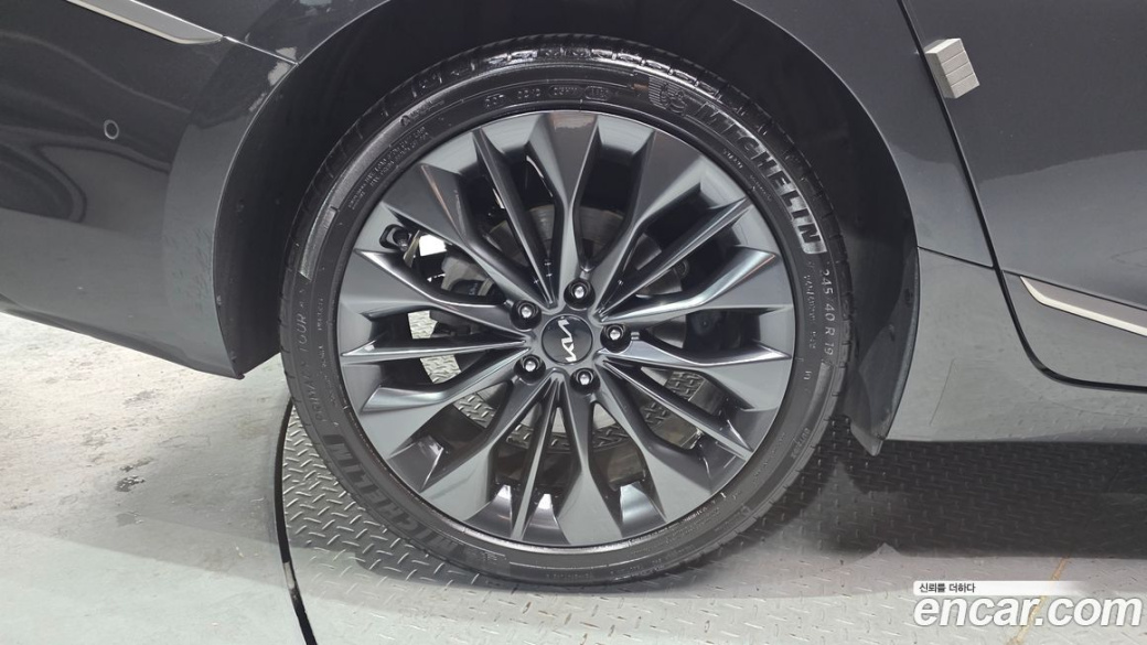 Kia K8 2.5 Gasoline 2WD, 2024