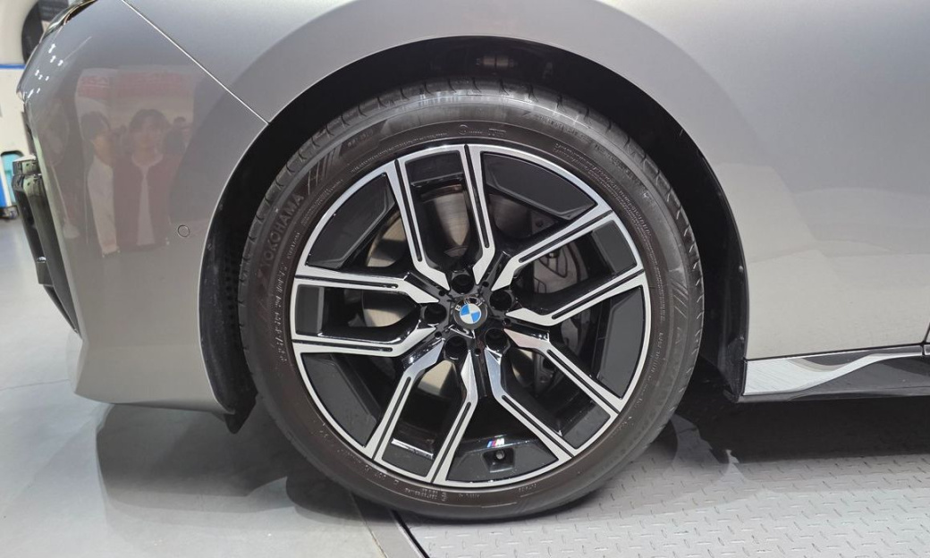 BMW 7-Series 740i xDrive M Sport Limited, 2025