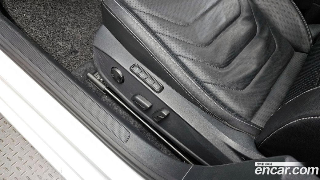Volkswagen Jetta 1.4 TSI Prestige, 2021