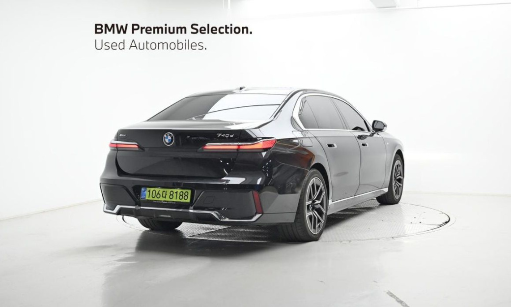 BMW 7-Series 740d xDrive M Sport, 2025