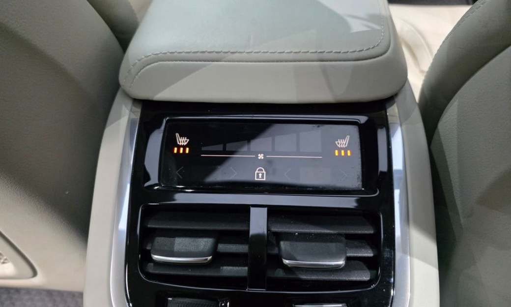 Volvo S60 B5 Inscription, 2022
