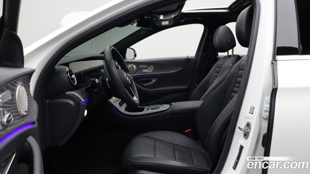 Mercedes-Benz E-Class E350 4MATIC Exclusive, 2023