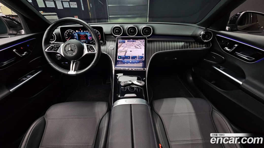 Mercedes-Benz C-Class C300 4MATIC Avantgarde, 2024