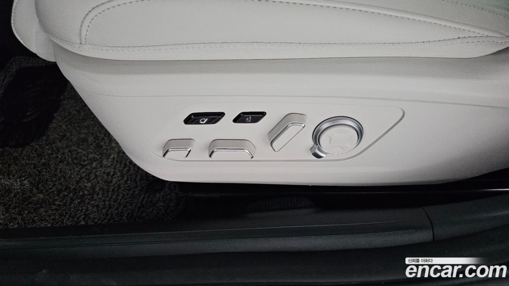 Hyundai Grandeur 2,5 Gasoline 2WD, 2023