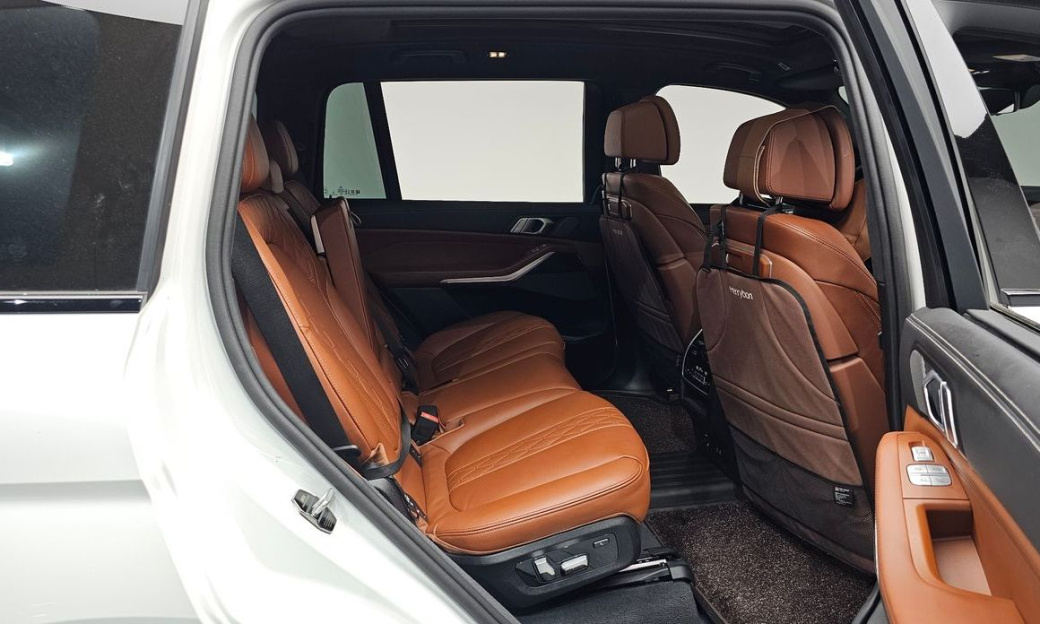 BMW X7 xDrive 40i M Sport 7STR, 2025