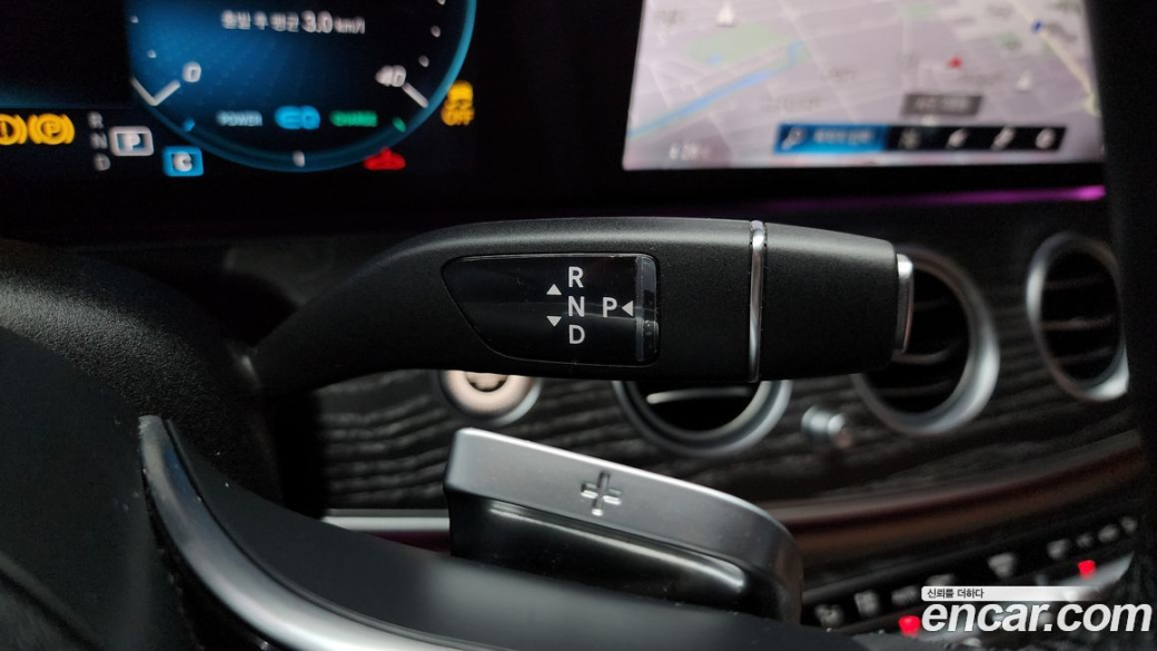 Mercedes-Benz E-Class E350 4MATIC Exclusive, 2023