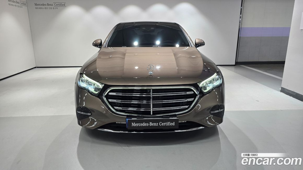 Mercedes-Benz E-Class E220d 4MATIC Exclusive, 2024