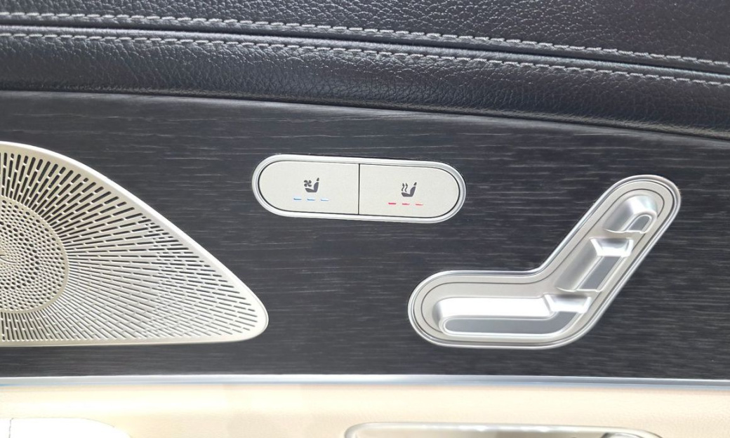 Mercedes-Benz GLS-Class GLS450 4MATIC, 2025