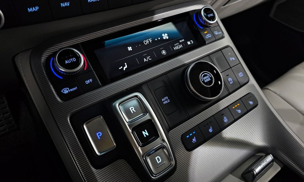 Hyundai Palisade Diesel 2.2 2WD, 2024