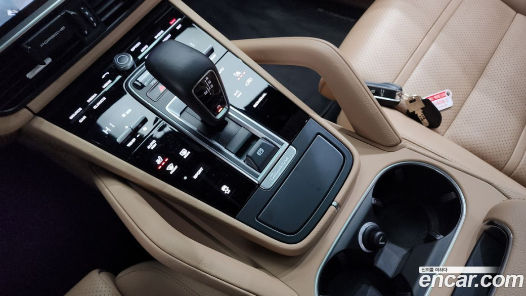 Porsche Cayenne 3.0, 2022
