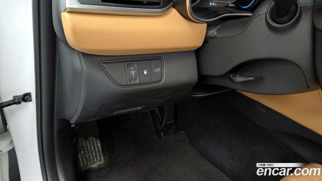 Genesis G70 Gasoline 2.0T 2WD, 2023