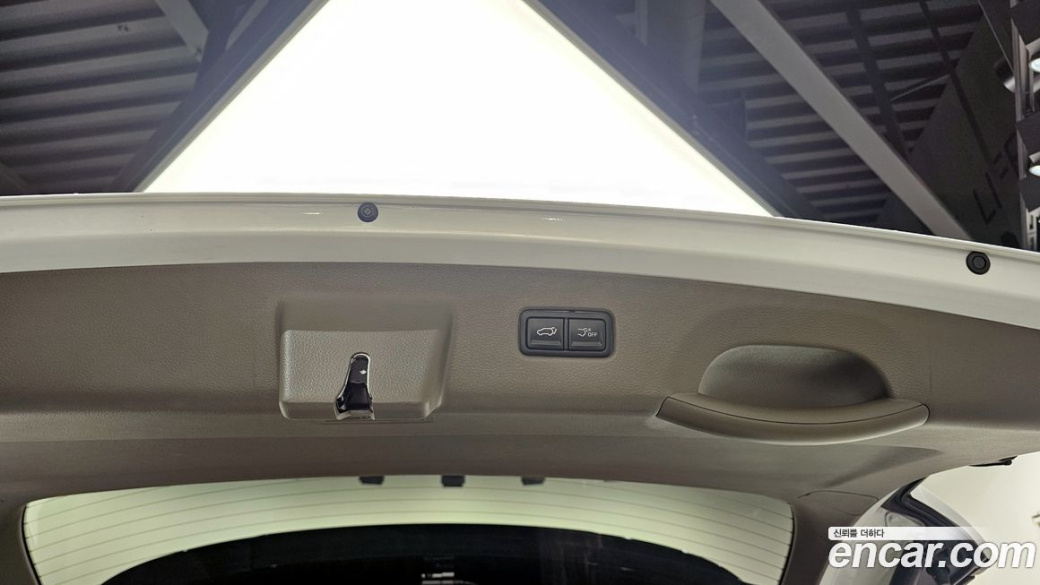 Kia Carnival 9-Seater Noblesse, 2025