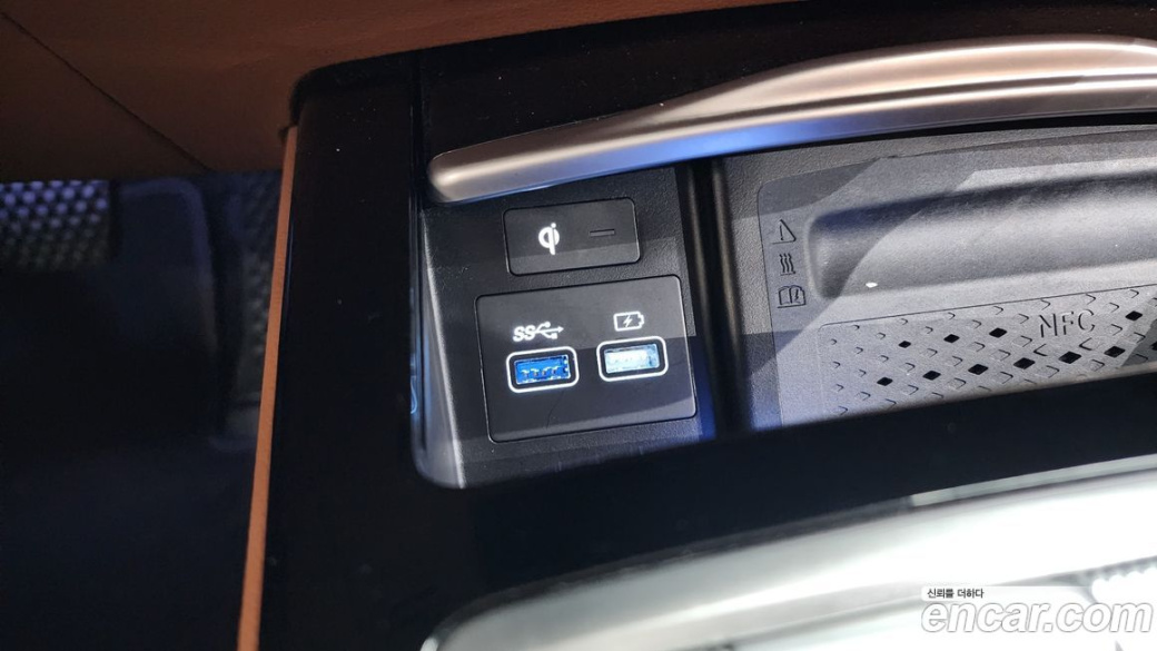 Genesis G80 Gasoline 2.5 Turbo AWD, 2022
