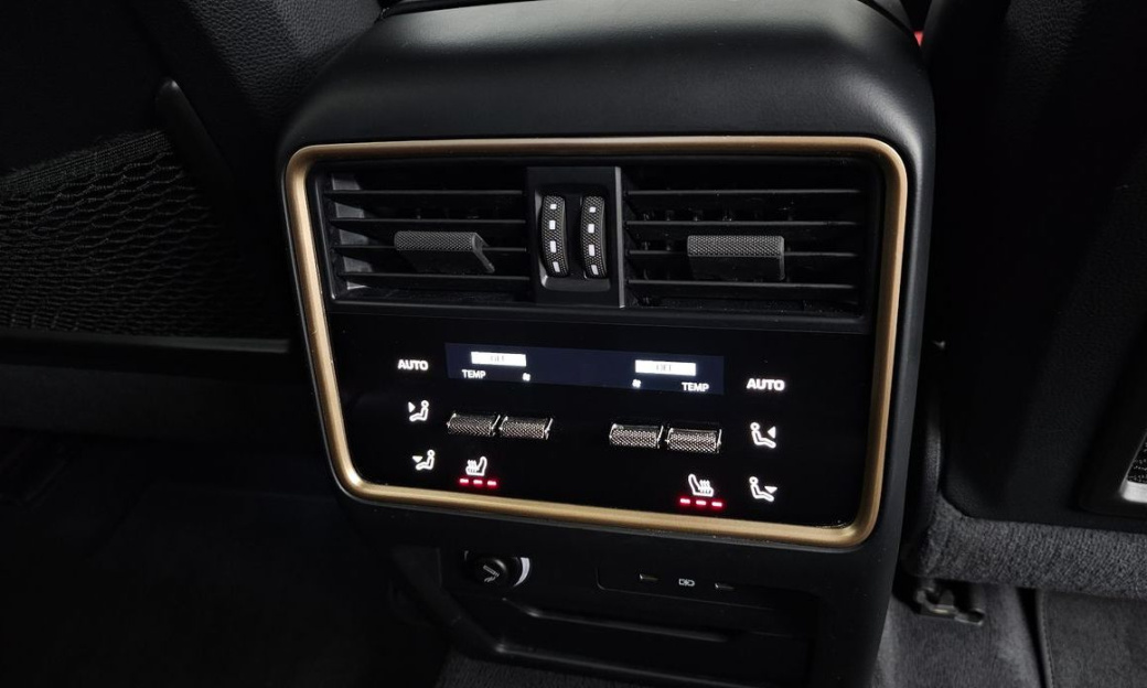 Porsche Cayenne 3.0 Coupe, 2024