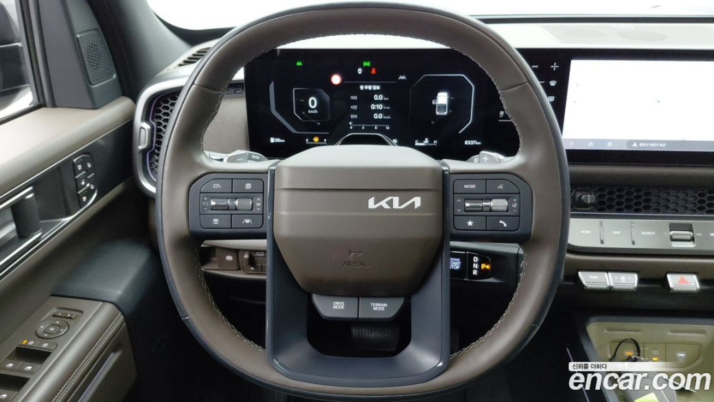Kia Tasman 2.5T Gasoline 4WD, 2026
