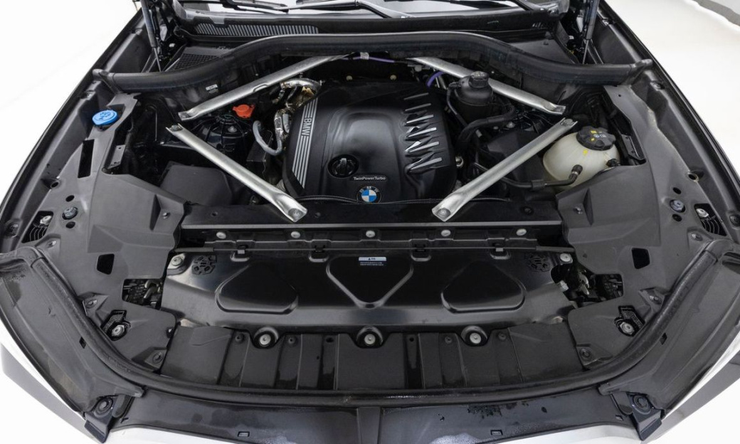 BMW X6 xDrive30d M Sport, 2023