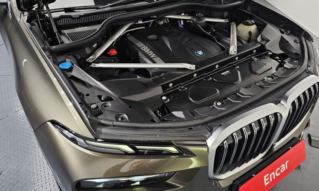 BMW X7 xDrive 40i Design Pure Excellence 6-Seater, 2023