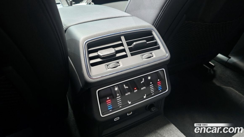 Audi A6 40 TDI Premium, 2023