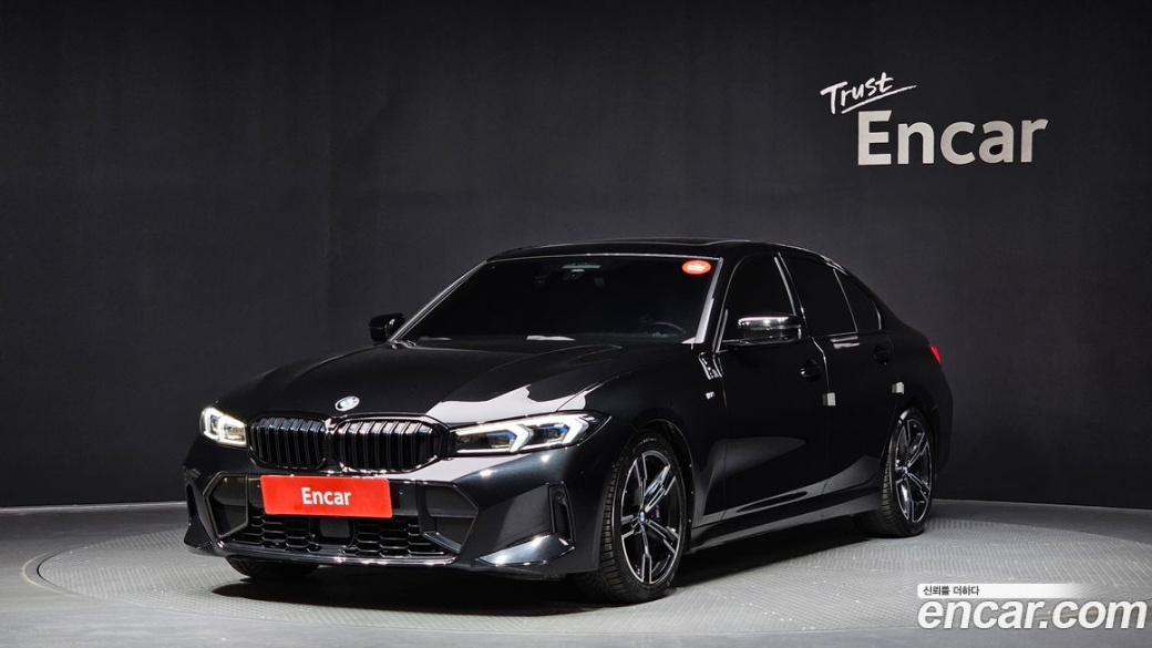 BMW 3-Series 320i M Sport, 2023
