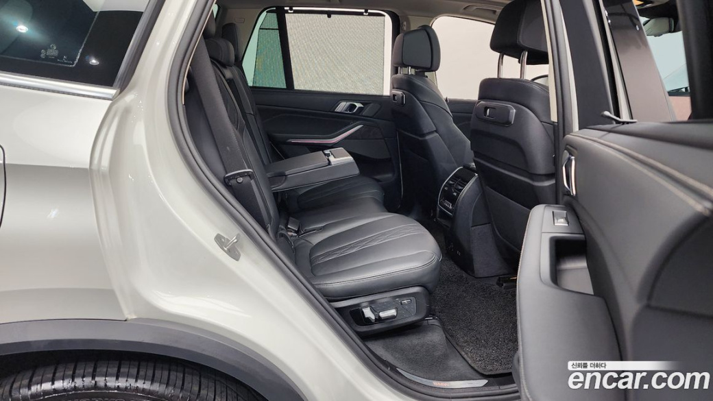 BMW X5 xDrive 40i xLine, 2024