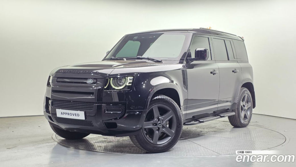 Land Rover Defender 110 P300 X-Dynamic SE, 2025