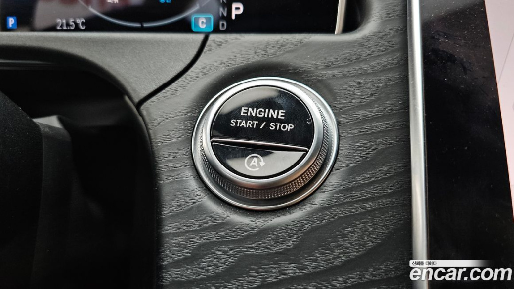 Mercedes-Benz E-Class E200 Avantgarde, 2024