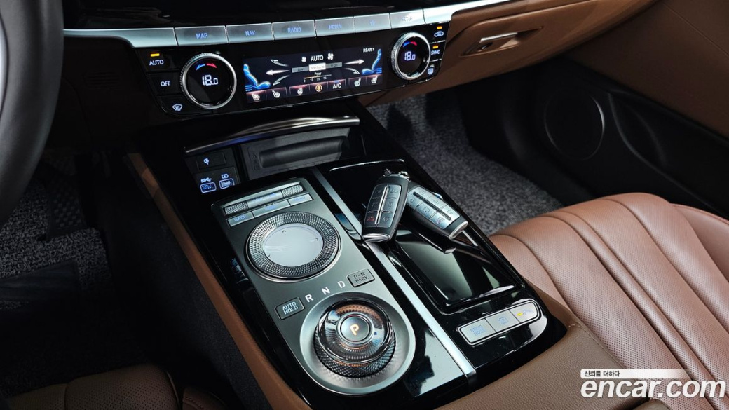 Genesis G80 Gasoline 2.5 Turbo AWD, 2022