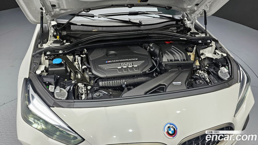 BMW 2-Series M235i xDrive, 2023