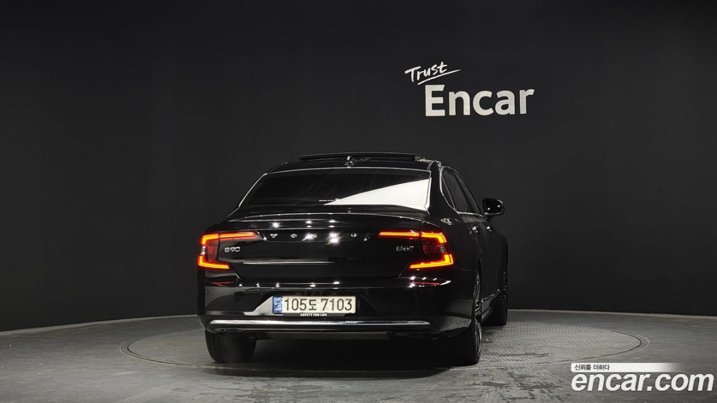 Volvo S90 B6 AWD Inscription, 2022