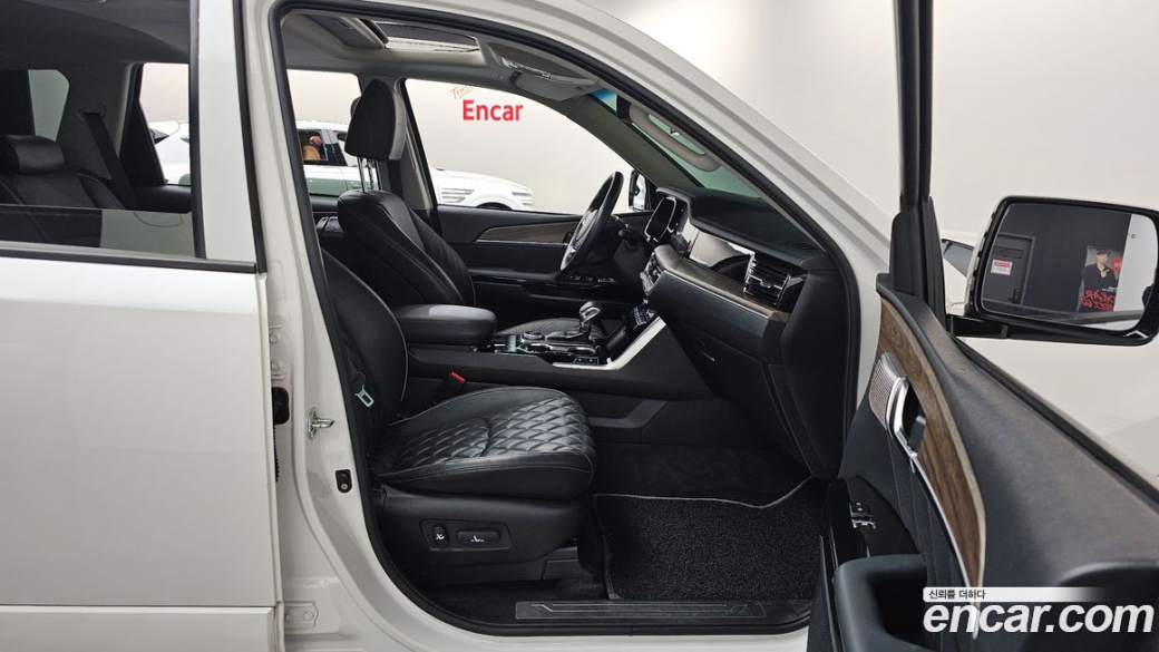 Kia Mohave Diesel 3.0 4WD 5-Seater, 2022