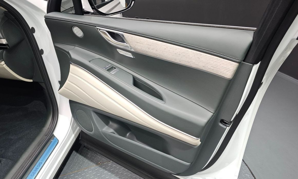 Genesis GV80 2.5T Gasoline AWD, 2025