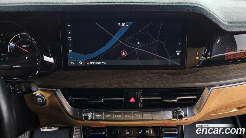 Kia Mohave Diesel 3.0 4WD 5-Seater, 2021