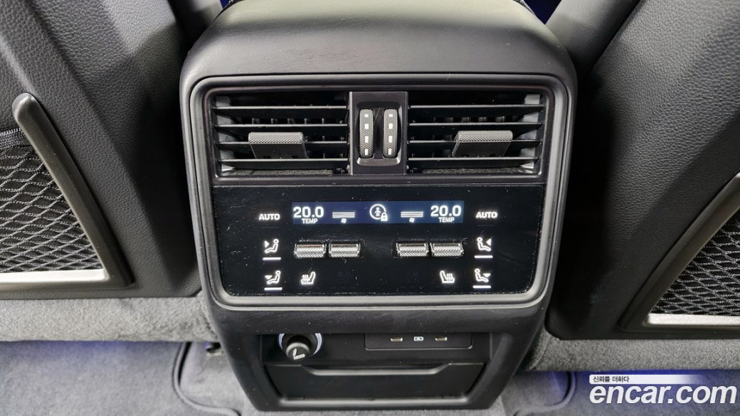 Porsche Cayenne 3.0, 2024