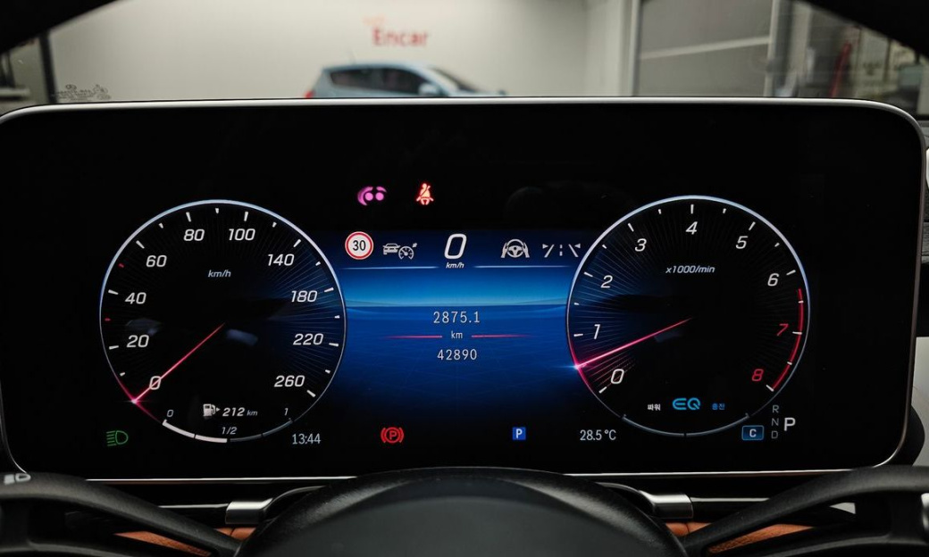 Mercedes-Benz S-Class S500 4MATIC, 2022