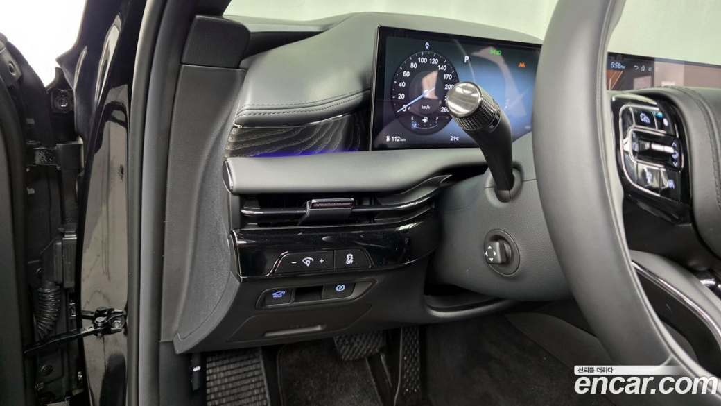 Genesis G80 Gasoline 2.5 Turbo AWD, 2026