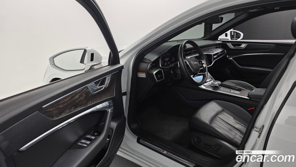 Audi A6 45 TFSI Quattro Premium, 2023