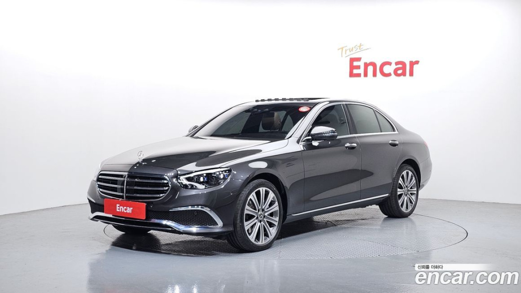 Mercedes-Benz E-Class E350 4MATIC Exclusive, 2023