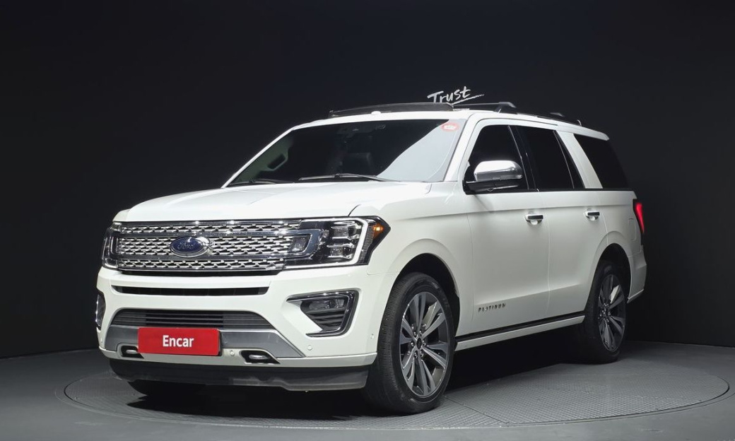 Ford Expedition Platinum 4WD, 2021