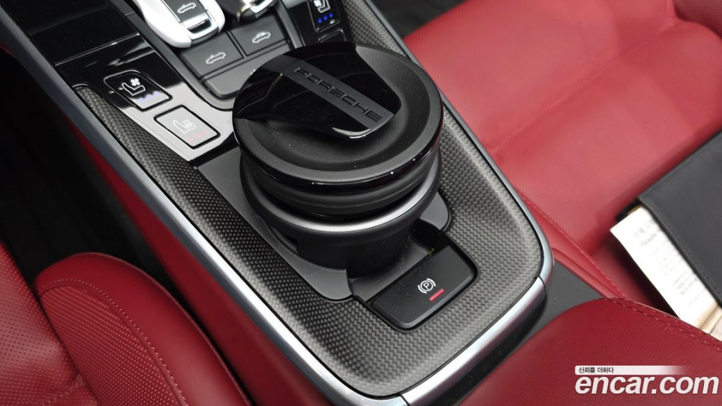 Porsche 911 Turbo S Cabriolet, 2024