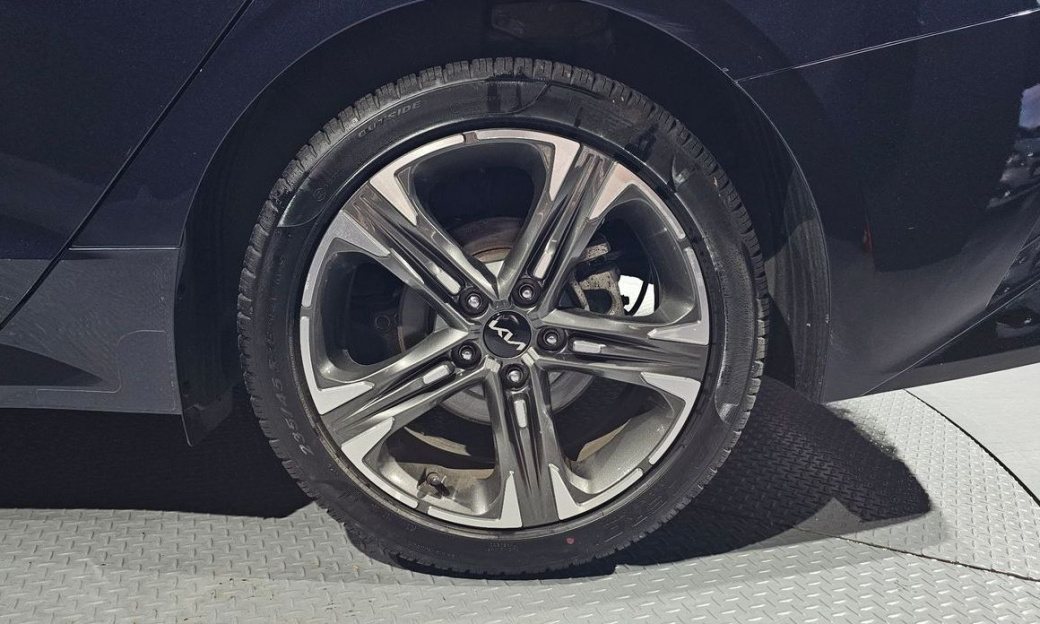 Kia K5 2.0, 2023