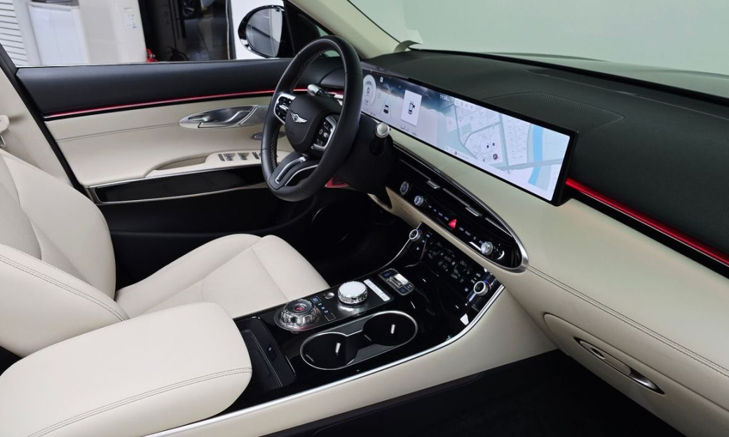 Genesis GV70 2.5T Gasoline AWD, 2025