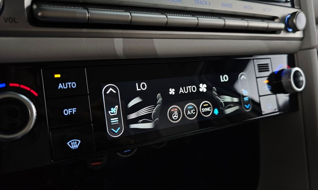 Genesis G70 Gasoline 2.5T 4WD, 2024